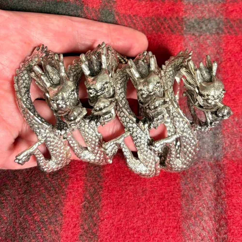 Extremely RARE Arthur Court Dragon Napkin Rings -Set of 4 - Picture 8 of 13